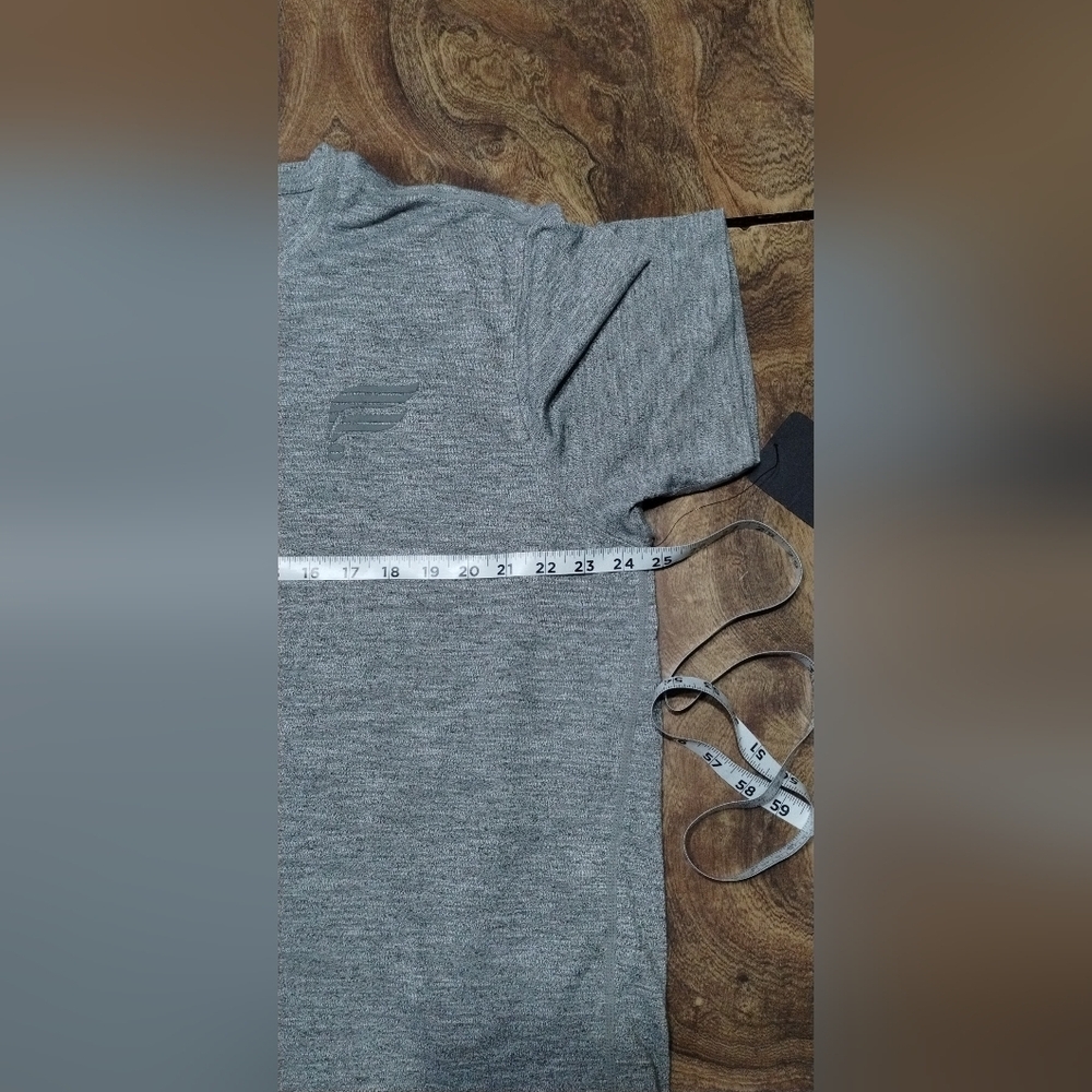 Fabletics Gray Men's T-Shirt (XXL) - Picture 5 of 8